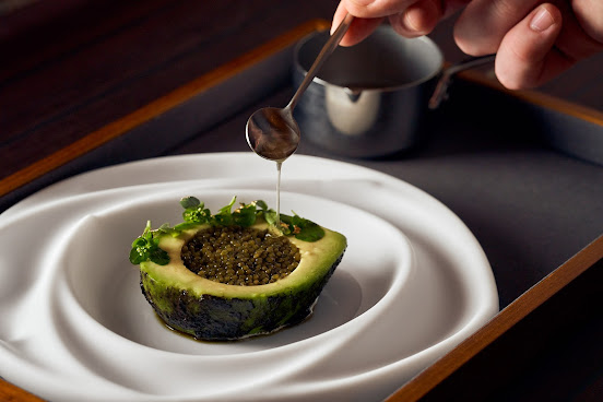 MAASS Restaurant at The Four Seasons by null