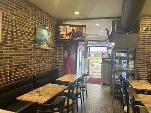 Photo n°37 de Restaurant La Paix Paris 14 à Paris (Restauration rapide)