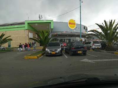 photo of Nova Plaza Shopping Center