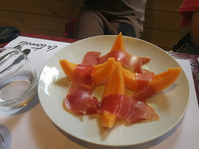 La Tonnelle