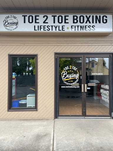 Toe 2 Toe Boxing - Visual