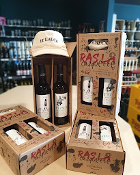 Photo n°4 de V and B Blain à Blain (Caviste)