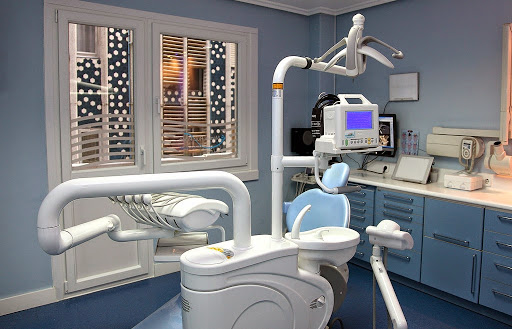 Clínica Dental Manuel Ruiz Piñón - Thumbnail