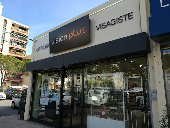 Opinii despre Le Collectif des Lunetiers Carros - Cc Casino - Optique Carros în Saint-Isidore - Opticien