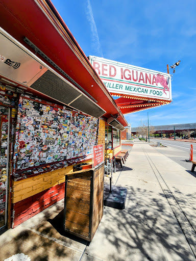 Red Iguana - Visual