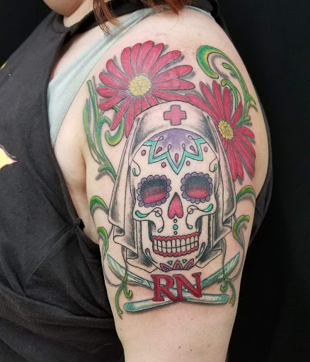 Hawk's Tattoos - Visual