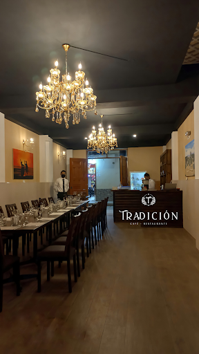 Tradición Café Restaurant