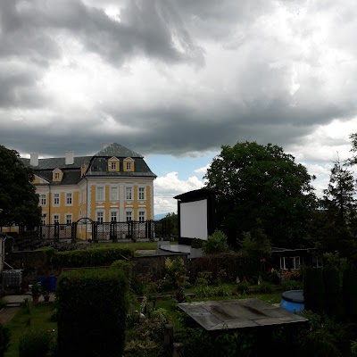 Photos of Summer theater