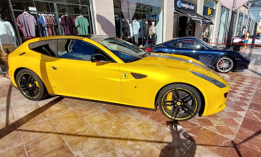 Oasis Shopping Center - Thumbnail