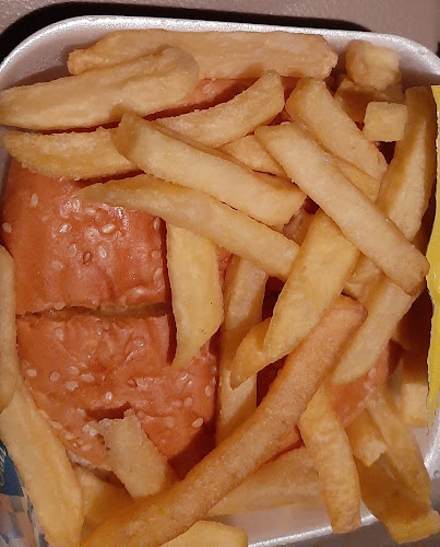 HOT BURGER AL WAHDA - Restaurant