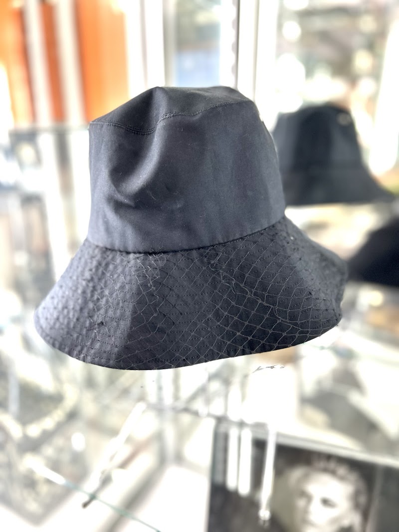 Rehello by BOOKOFF 田町駅西口店