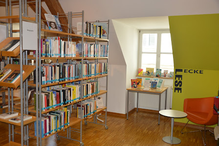 Gemeindebücherei Holzkirchen Marktpl. 1, 83607 Holzkirchen
