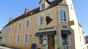 Photo n°18 de Auberge De La Cloche à Val-au-Perche (Restaurant)
