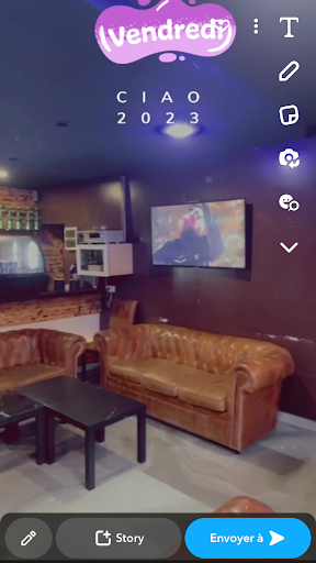 Le WHITE LOUNGE - Thumbnail