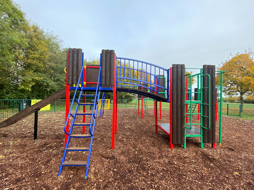 Chalfont Park, Playground - Thumbnail