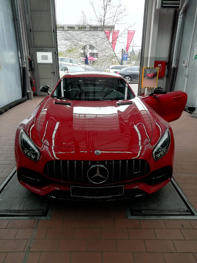 Mercedes-Benz Niederlassung München - Thumbnail