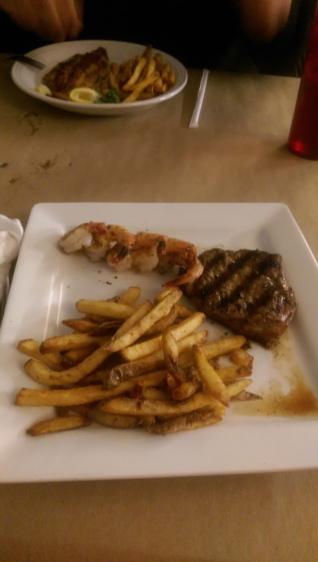 Creekside Oyster House and Grill