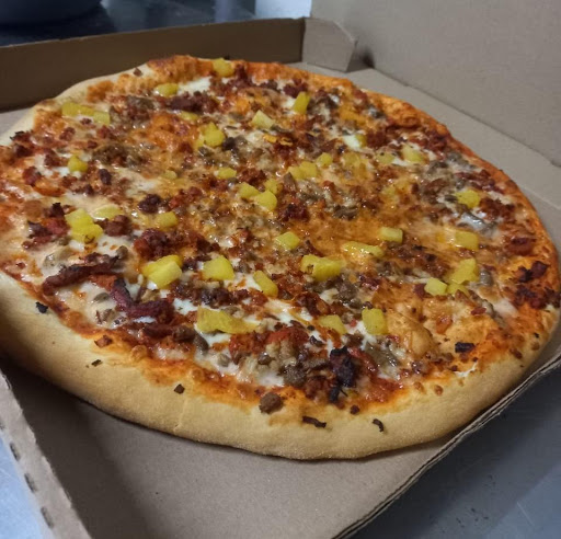 Castillo's pizzas