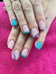 Photo n°7 de HISTOIRE D'ONGLES à La Rochelle (Salon de manucure)