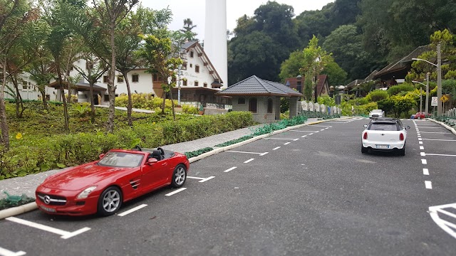 Mini Mundo