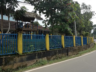Photos of Siridhamma College