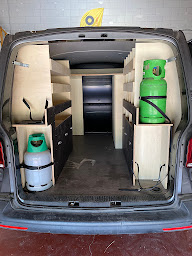 Photo n°17 de Van & Cie | Aménagement de van sur mesure Montpellier à Mauguio (Sellerie-bourrellerie)