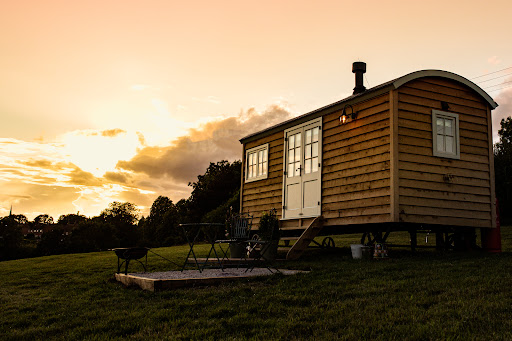 EWE Glamping - Visual