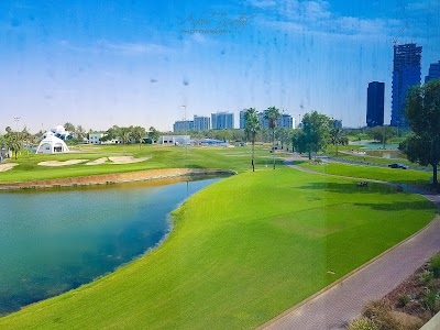 Photos of Emirates Golf Club Car Park