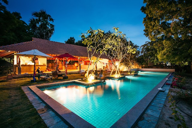 Hideaway Villas