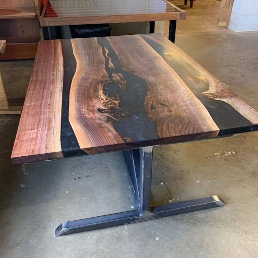 Red Barn Home Furnishings - Thumbnail