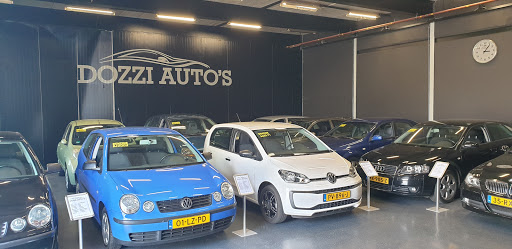 Dozzi Auto's