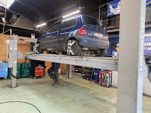 Photo n°3 de ROMILLE AUTO SERVICE à Romillé (Garage automobile)