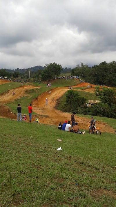 Photos of Corocitos MX Park Jarabacoa