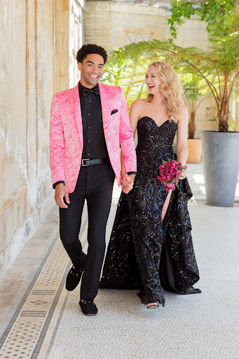 Biltmore Tuxedos of Rutherford - Thumbnail