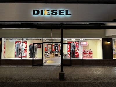 DIESEL OUTLET 土岐（土岐プレミアム・アウトレット）