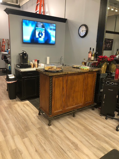 Salon Nesser's Gallery - United States