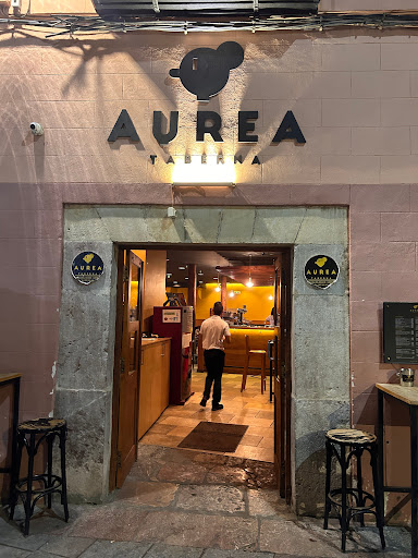 Áurea Taberna - Visual