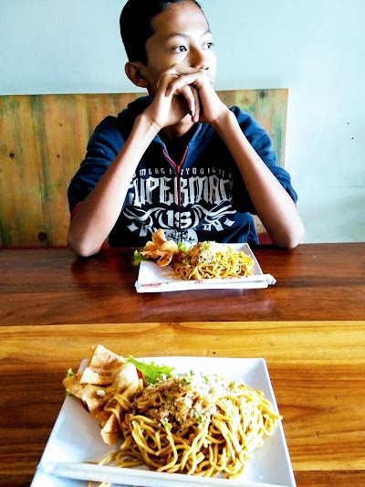 Photos of Kopiteko