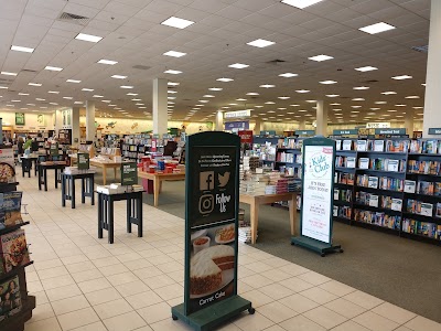 Barnes & Noble