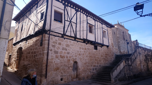 Gumiel de Izán Town Hall - Thumbnail