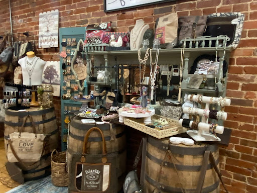 The Loft in Leitchfield - Thumbnail