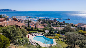 Photo n°17 de Solari Properties Immobilier Théoule sur Mer à Théoule-sur-Mer (Agence de location de maisons de vacances)