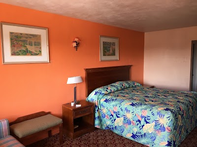 Photos of Fountain Inn & Suites