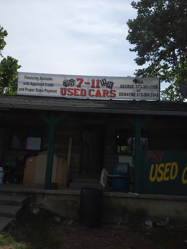 7-11-used cars Logo