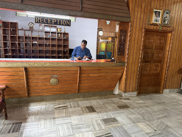 JANARDHANA HOTEL by null