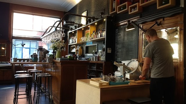 Emile Bistro