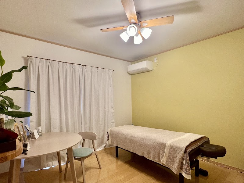 リラクゼーションサロン Self love