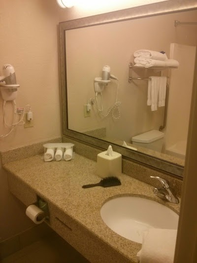 Photos of Holiday Inn Express & Suites Pleasant Prairie / Kenosha