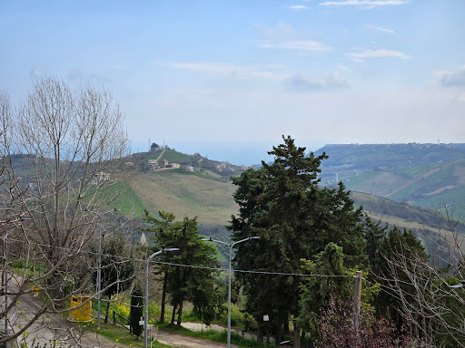 Mutignano Gallery - Italy