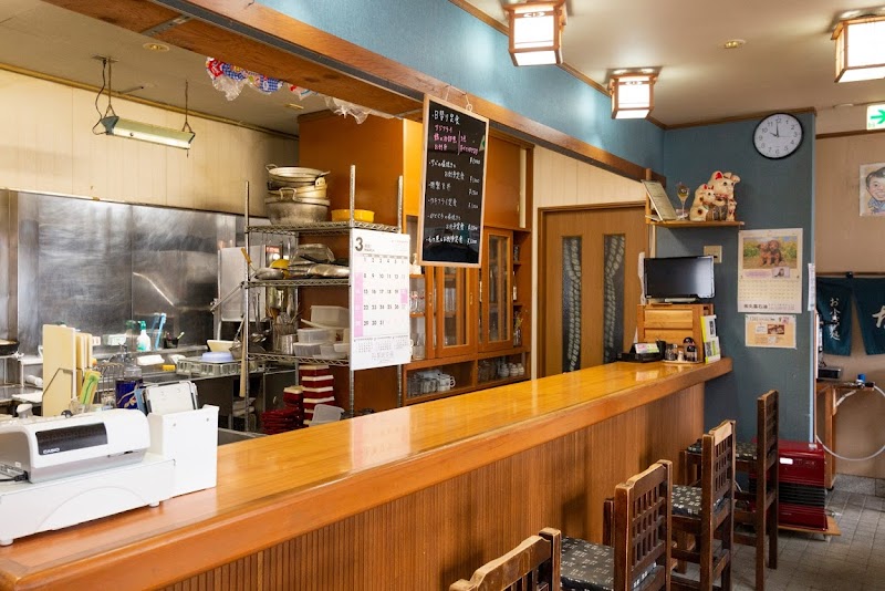 お食事処 なご家